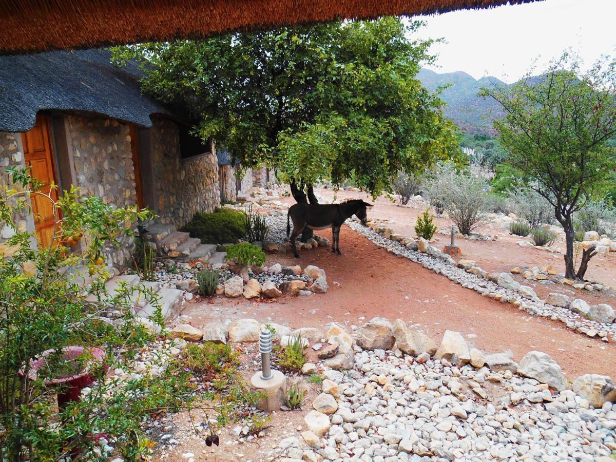 Kapika Waterfall Lodge Epupa Εξωτερικό φωτογραφία